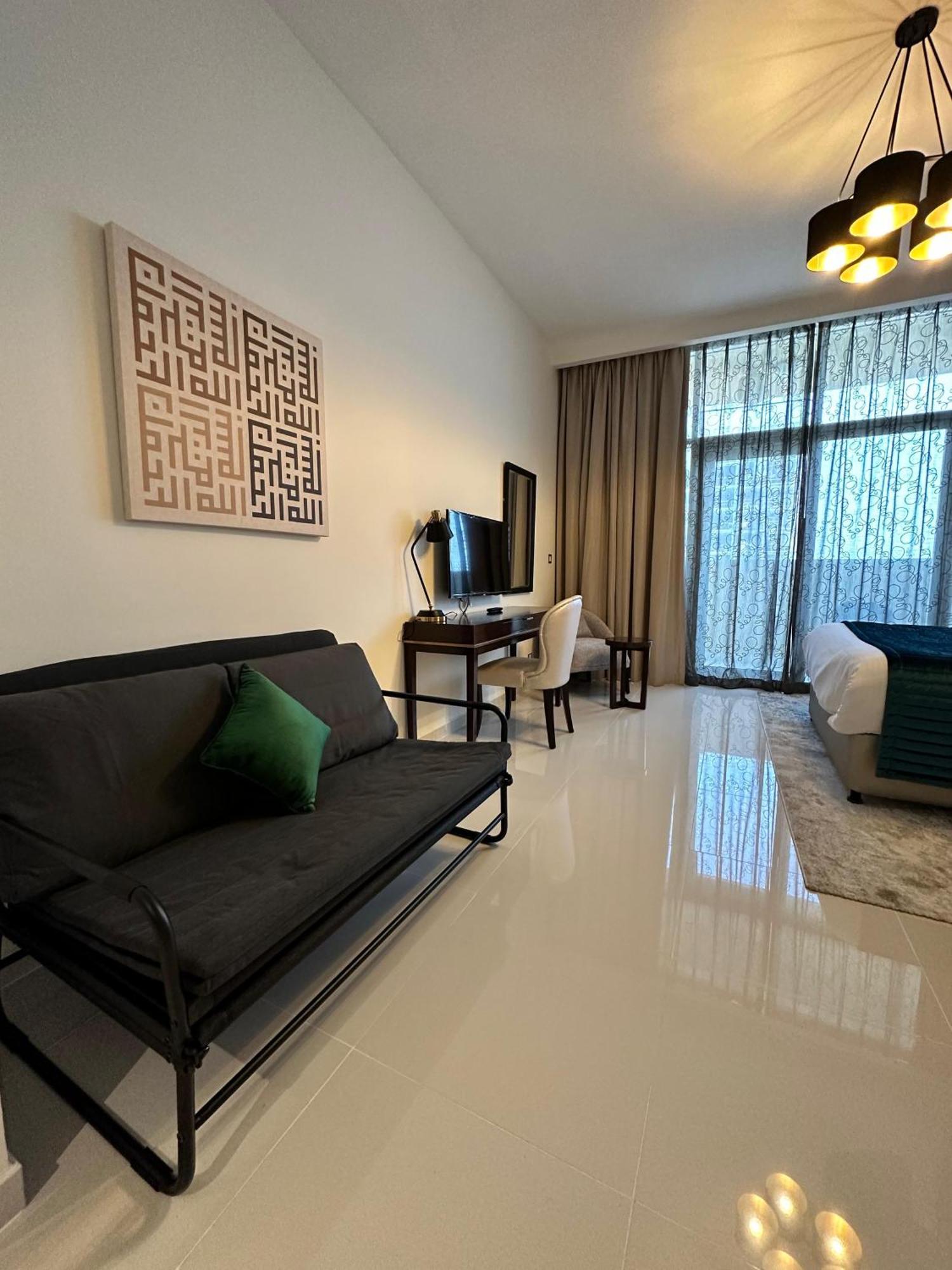 Your Perfect Stay In Jvc Dubai Eksteriør billede