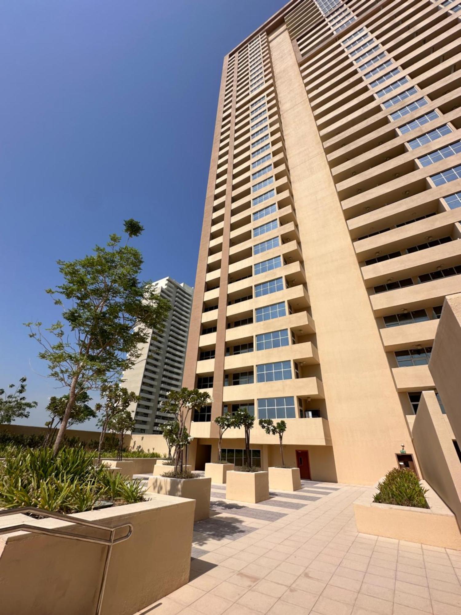 Your Perfect Stay In Jvc Dubai Eksteriør billede